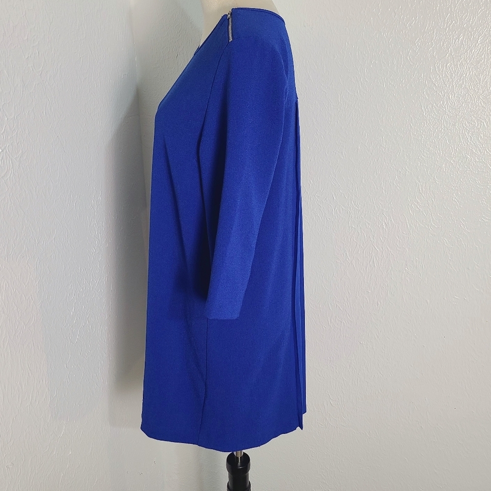 Umgee Royal Blue Dress, Pleated in the Back, Zippers on Shoulders, Size Large - Picture 7 of 10